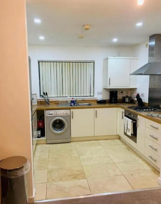 Haven, Large Double Room In East London, Barking, Free Parking Barking  0*, Barking (Greater London)